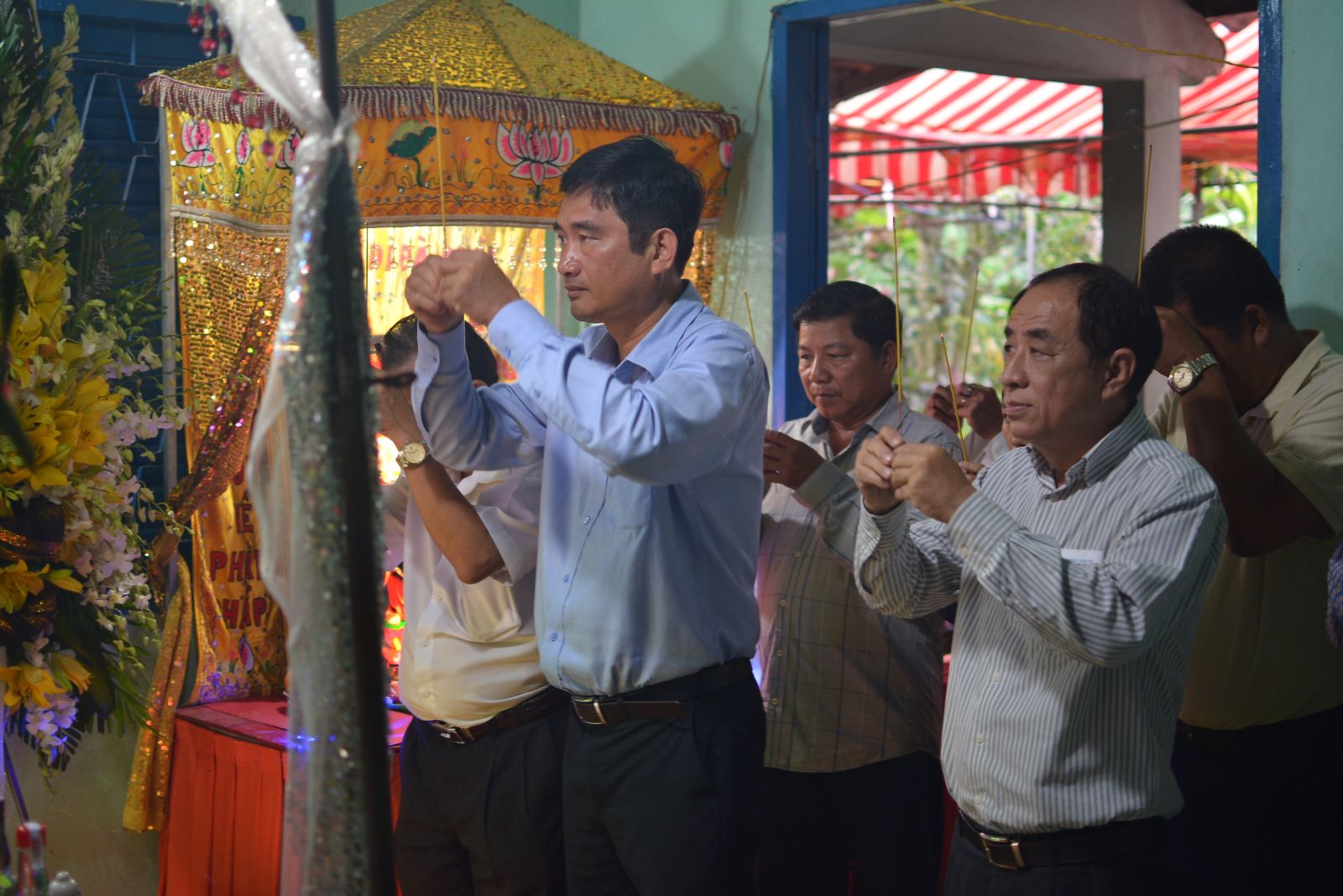 Vụ TNGT tại ngã tư Bình Nhựt: Phó Chủ tịch UBND tỉnh Long An chia buồn gia đình nạn nhân tử vong