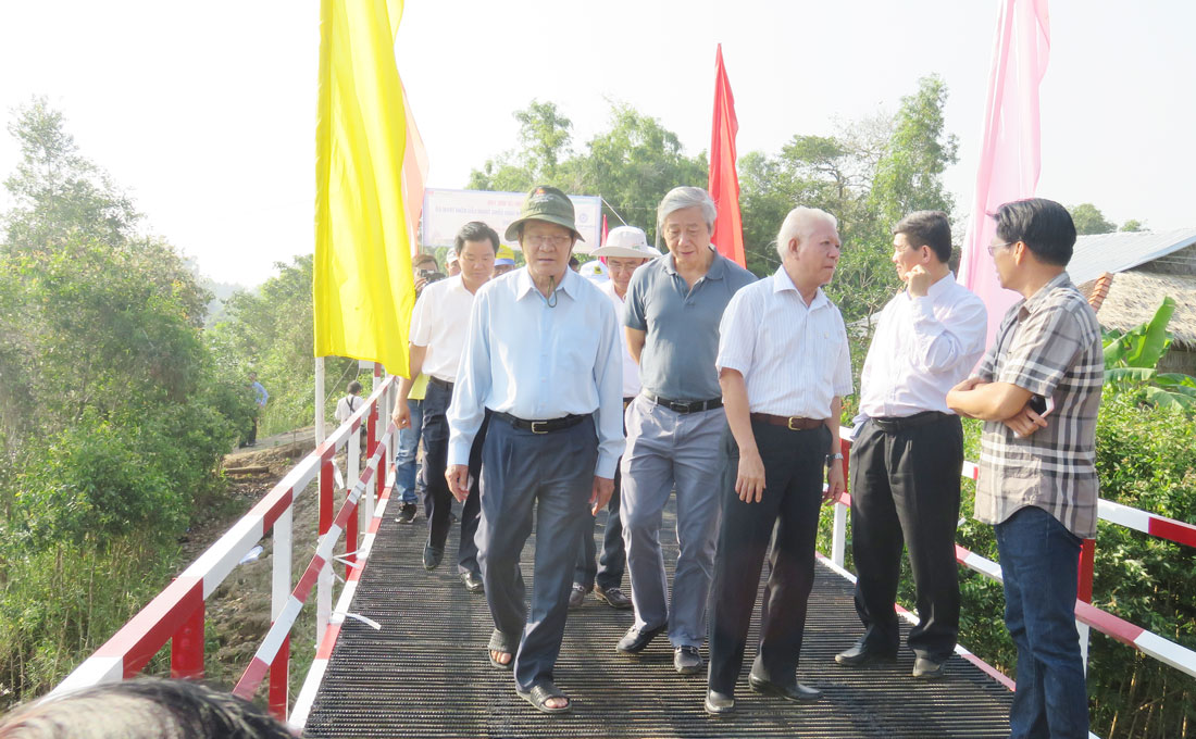 Các cầu mới được khánh thành và đưa vào sử dụng tại Tân Hưng