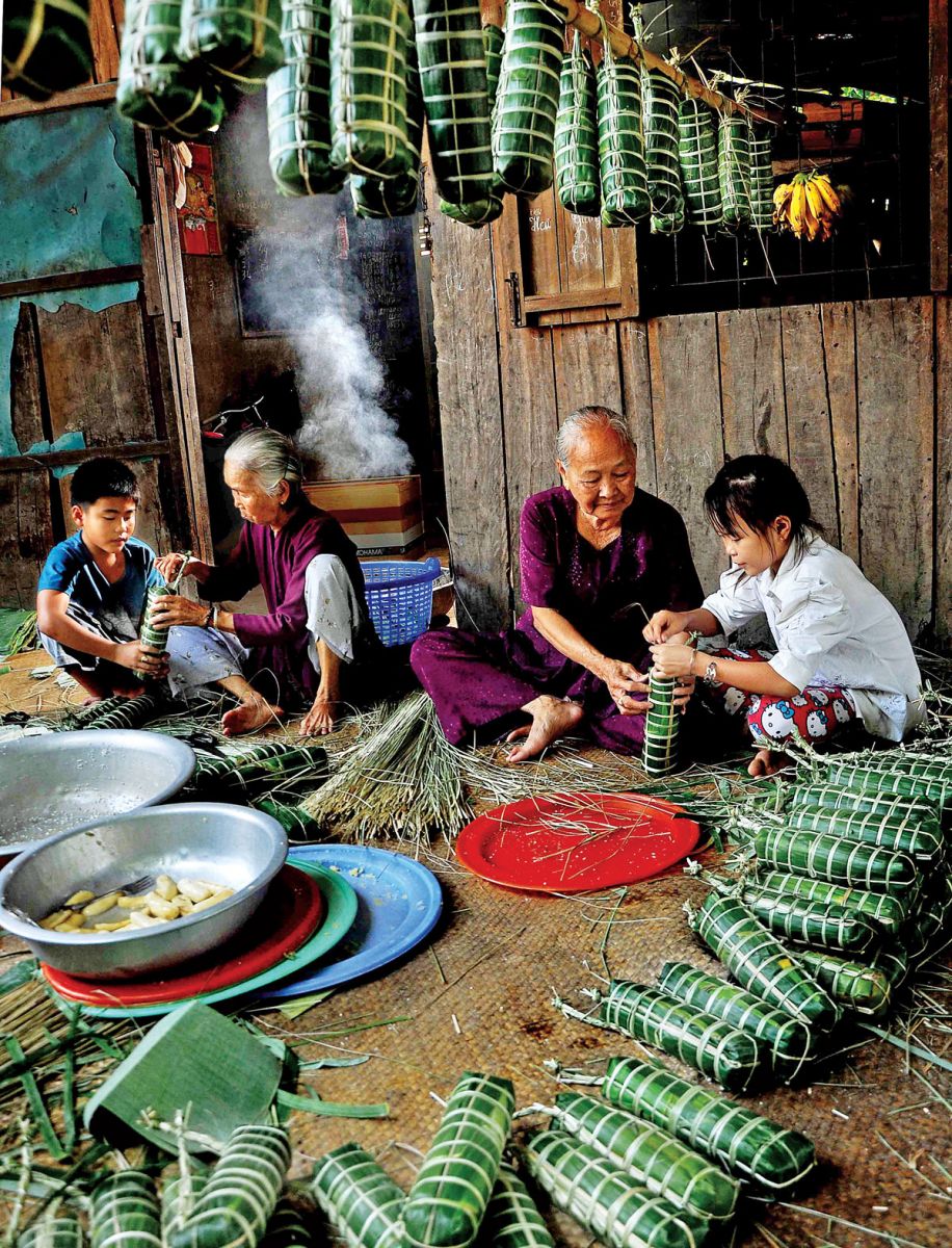 Gói bánh ngày Xuân. Ảnh: Hữu Tuấn