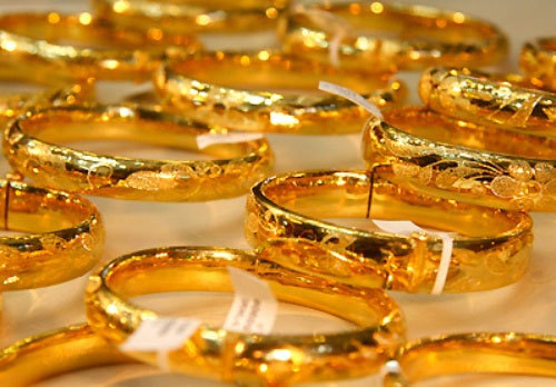 Giá vàng hôm nay 24/01: Bất ổn, USD giảm, vàng tăng nhanh Giá vàng hôm nay: tăng tiếp.
