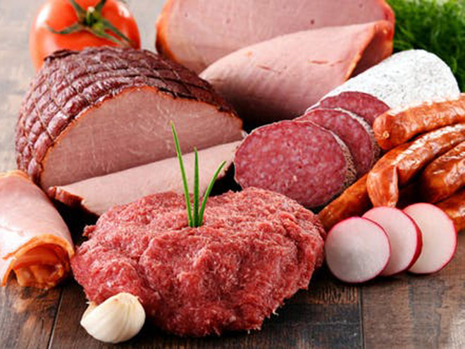 Ăn nhiều thịt chế biến sẵn như xúc xích, giăm bông, thịt xông khói và một số loại thịt nguội, làm tăng nguy cơ ung thư. Ảnh: SHUTTERSTOCK