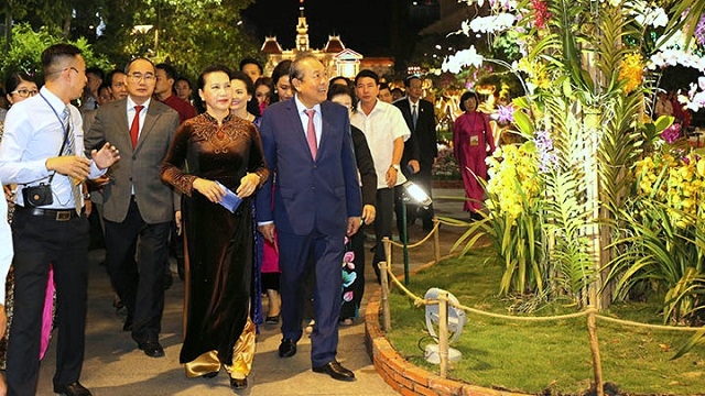 Various activities held to celebrate Tet, Party founding anniversary