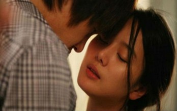 Đau khổ phát hiện vợ ngoan hiền ngoại tình với đối tác