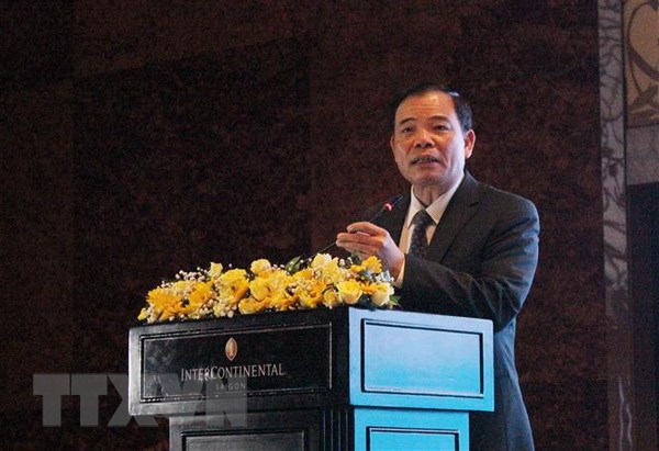 Ông Nguyễn Xuân Cường, Bộ trưởng Bộ Nông nghiệp và Phát triển nông thôn, phát biểu chỉ đạo Hội nghị. (Ảnh: Xuân Anh/TTXVN)