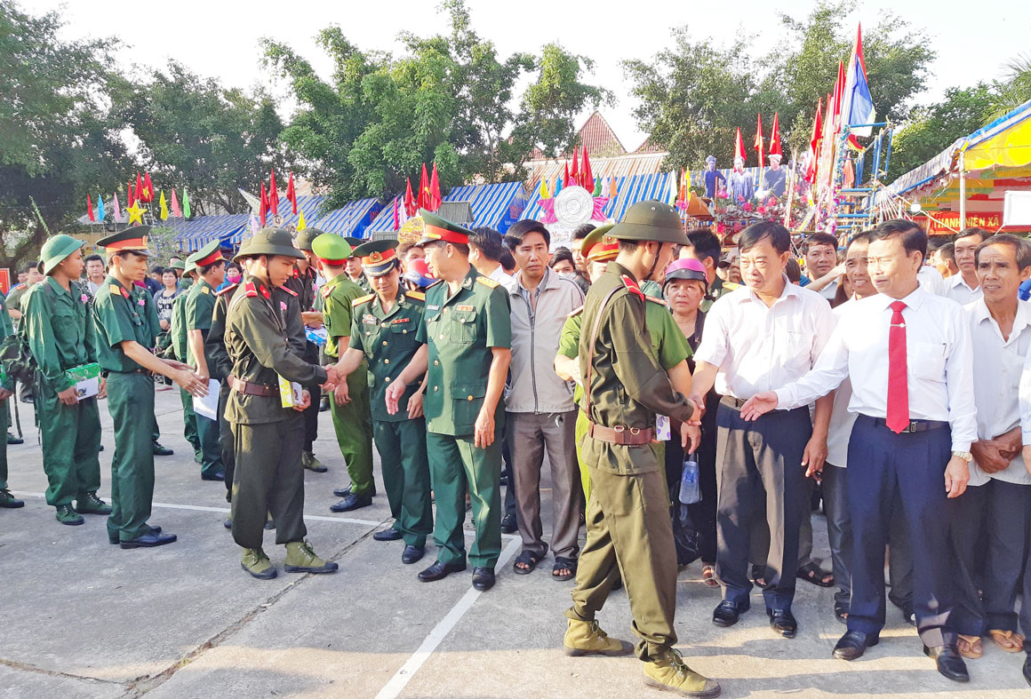 Công tác tuyển chọn, gọi công dân nhận ngũ huyện Tân Thạnh luôn đạt và vượt chỉ tiêu đề ra