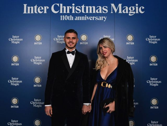 Bà xã Wanda Nara đồng thời là người đại diện của Mauro Icardi