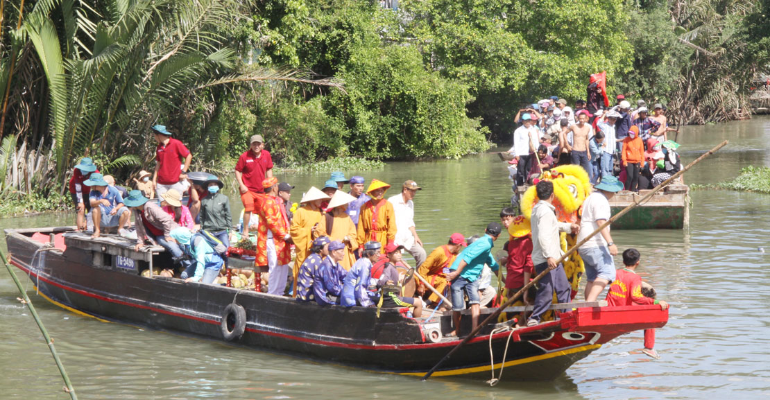 Chiêu u đường sông