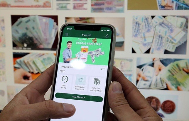 A peer-to-peer lending app (Photo: VNA)