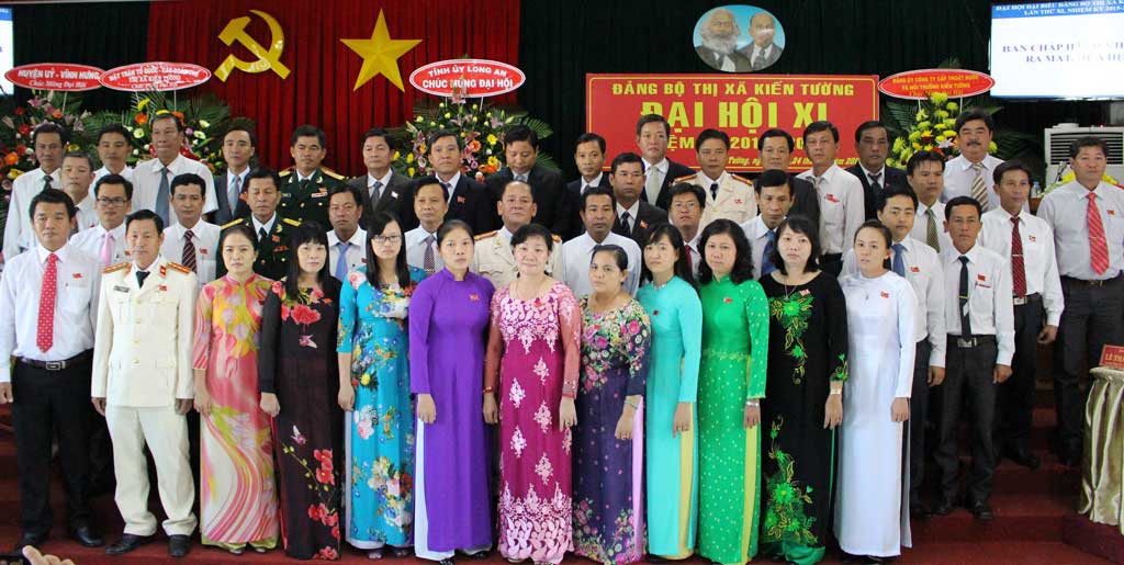 Ban Chấp hành Đảng bộ thị xã Kiến Tường nhiệm kỳ 2015-2020