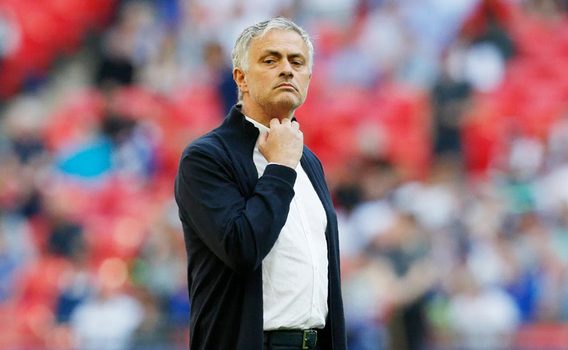 Real Madrid tức tốc bổ nhiệm Mourinho đến hết mùa