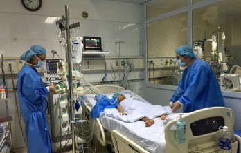 Lần đầu tiên Việt Nam thực hiện thành công chia gan ghép cho 2 người