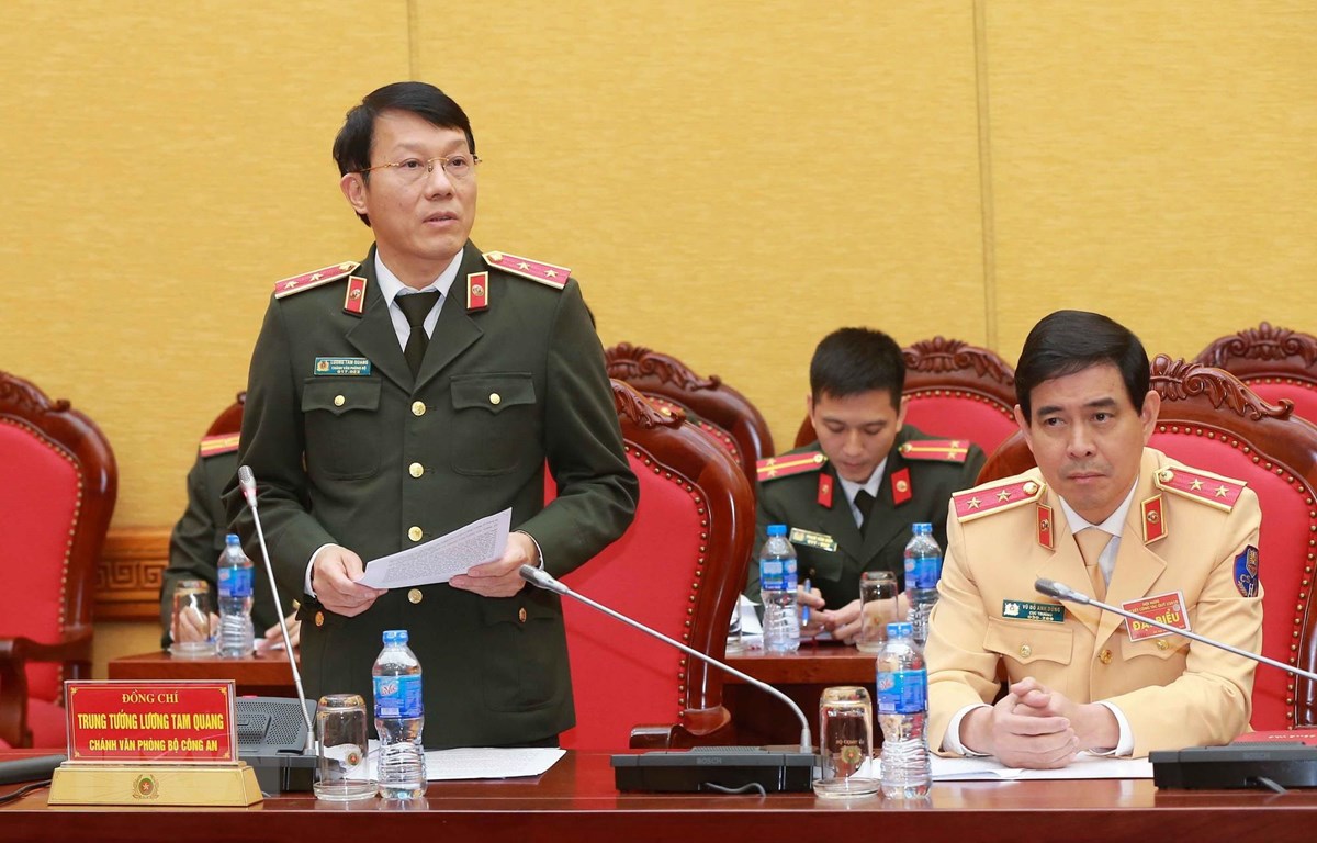 Trung tướng Lương Tam Quang, Chánh văn phòng Bộ Công an phát biểu. (Ảnh: Doãn Tấn/ TTXVN)