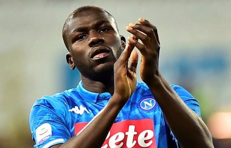 Zidane muốn chiêu mộ Koulibaly nếu Varane rời Real