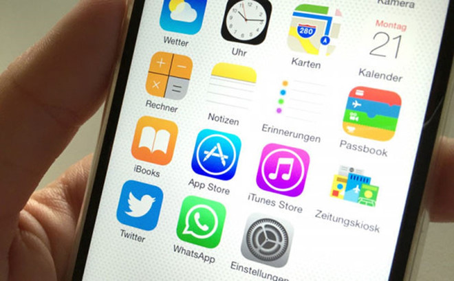 App Store là an toàn, nhưng kẻ gian vẫn có cách để phát tán mã độc đến thiết bị iOS ẢNH: AFP