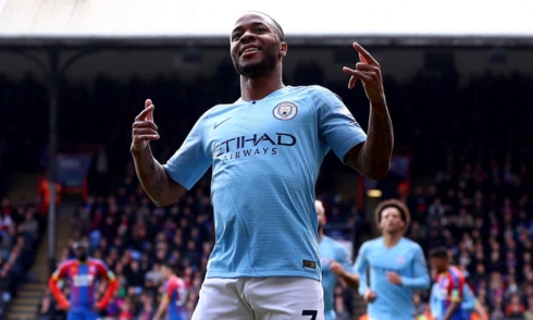 Sterling lập cú đúp trong ngày Man City đánh bại Crystal Palace 3-1. (Ảnh: Getty)