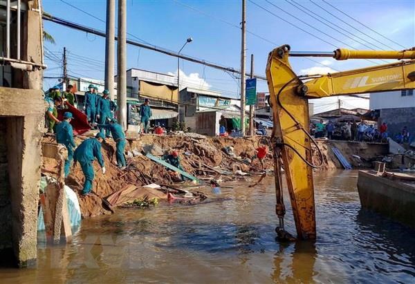 Hiện trường vụ sạt lở. (Ảnh: TTXVN phát)