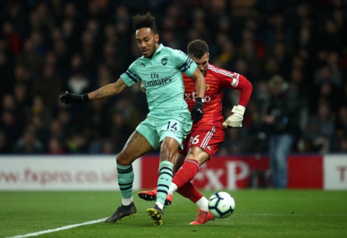 Thi đấu hơn người, Arsenal nhọc nhằn vượt qua Watford
