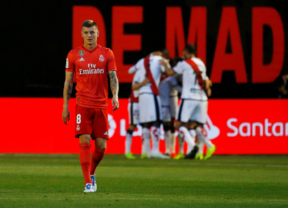 Thua Vallecano, RM 'bít cửa' giành vị trí á quân
