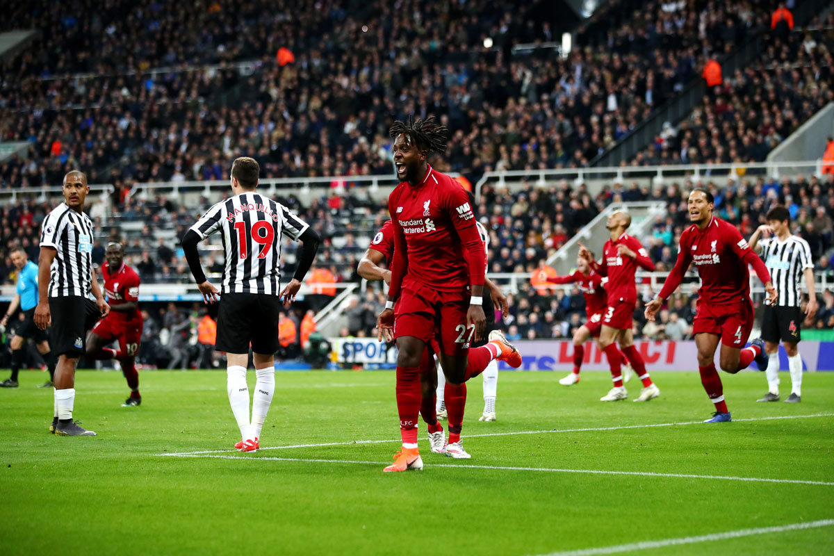 Origi ghi bàn thứ 21 từ các pha cố định của Liverpool