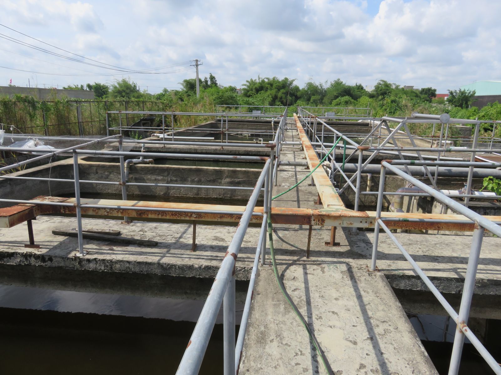 Cụm Công nghiệp nhựa Đức Hòa khó khăn trong thu gom, xử lý nước thải