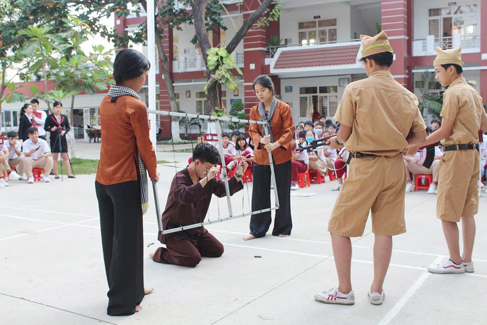 Khi hóa thân, học sinh hiểu và nắm bắt tâm lý từng nhân vật