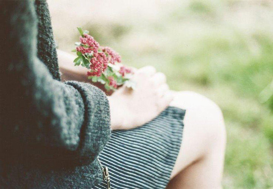Khi người ta say Tình dục đối với đàn bà ngày càng được xem trọng, nhưng vẫn chưa đạt tới mức độ cứ yêu là muốn nếm mùi đời với người đó