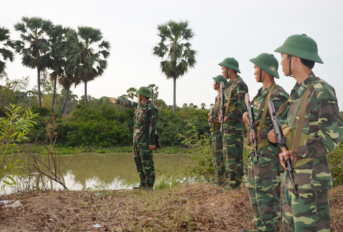 Đồn Biên phòng Bến Phố: Nghe dân nói, nói dân hiểu, làm dân tin Một buổi tuần tra bảo vệ biên giới ở đồn biên phòng