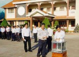 Học theo gương Bác làm những điều hay Học theo gương Bác làm những điều hay