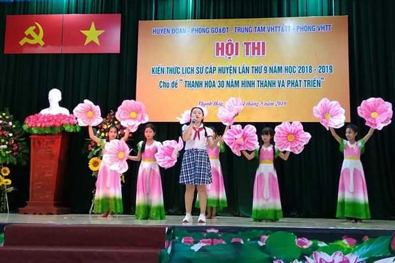 Thanh, thiếu nhi huyện Thạnh Hóa tìm hiểu về truyền thống quê hương thông qua cuộc thi tìm hiểu kiến thức 30 năm thành lập huyện