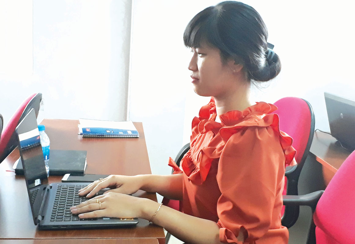 Trương Huỳnh Thùy Hương: Nếu lựa chọn lại, vẫn chọn nghề báo 