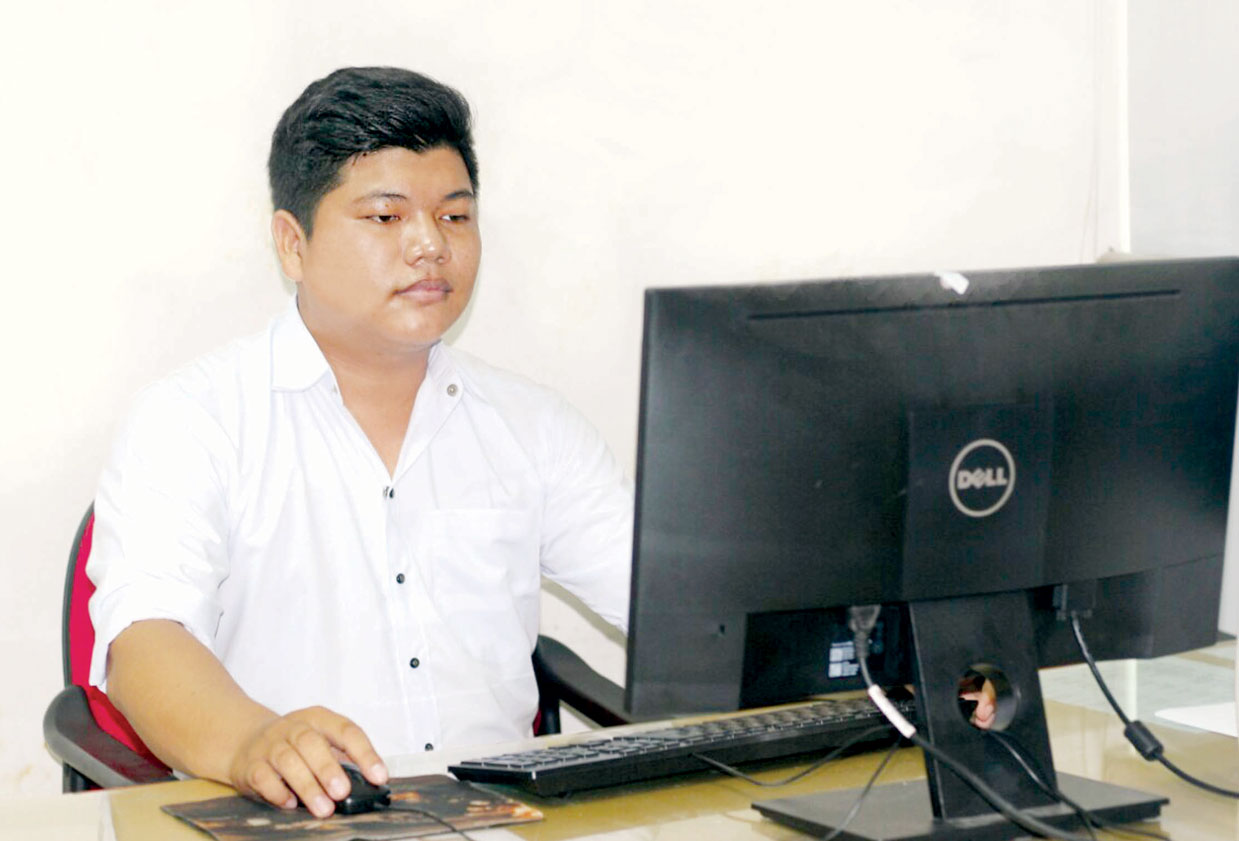 Bùi Thanh Tùng: Viết báo bằng cả niềm đam mê