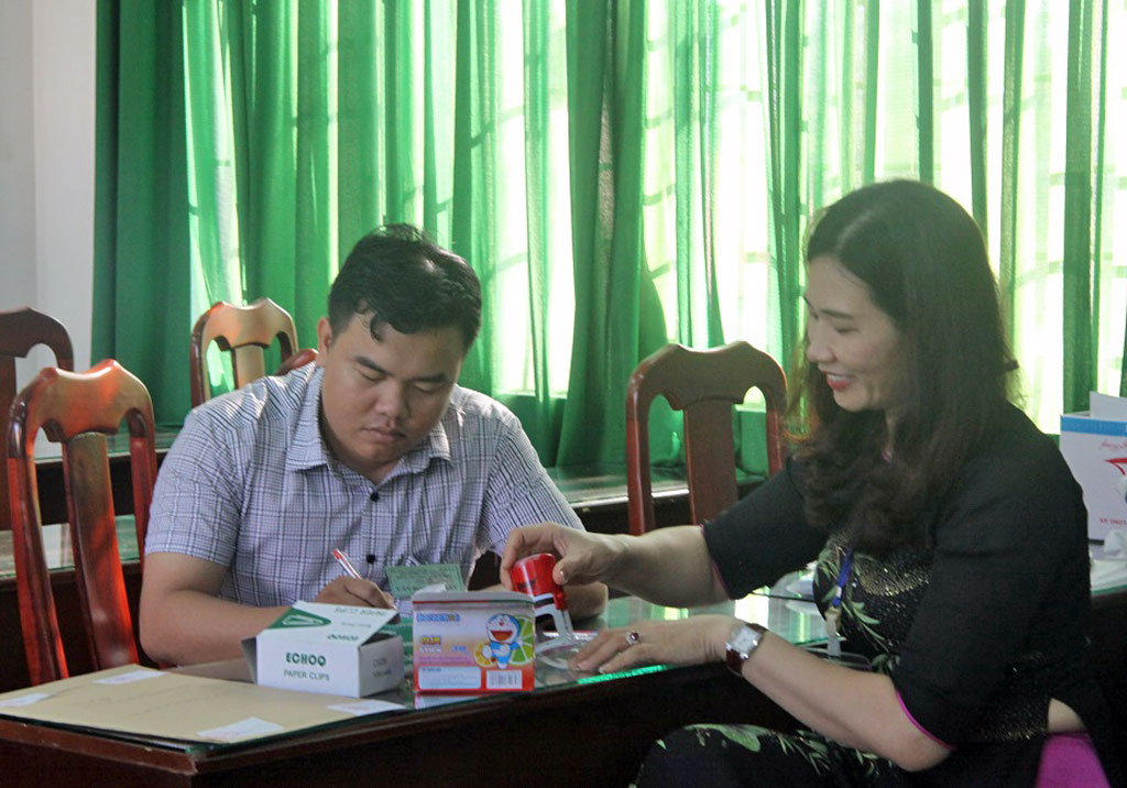 Phó Chủ tịch UBND tỉnh Long An – Phạm Tấn Hoà kiểm tra công tác tổ chức Kỳ thi THPT Quốc gia tại TP.Tân An