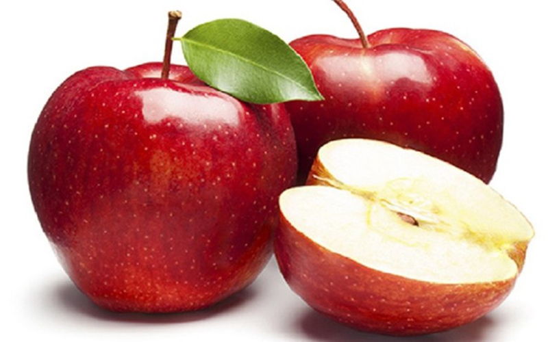 Táo: Chứa hợp chất flavonoid, táo có tác dụng chống ung thư và giúp tăng cường hệ miễn dịch của cơ thể để phòng bệnh hen suyễn, chống lại bệnh tiểu đường.