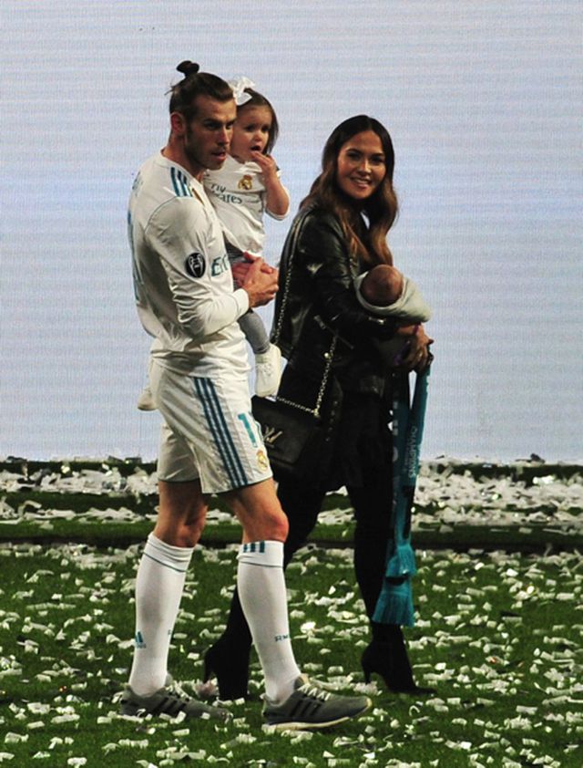 Gareth Bale và cô dâu Emma Rhys-Jones đã có nhiều năm gắn bó