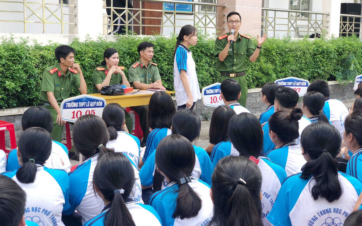 Tuyên truyền phòng, chống ma túy trong trường học