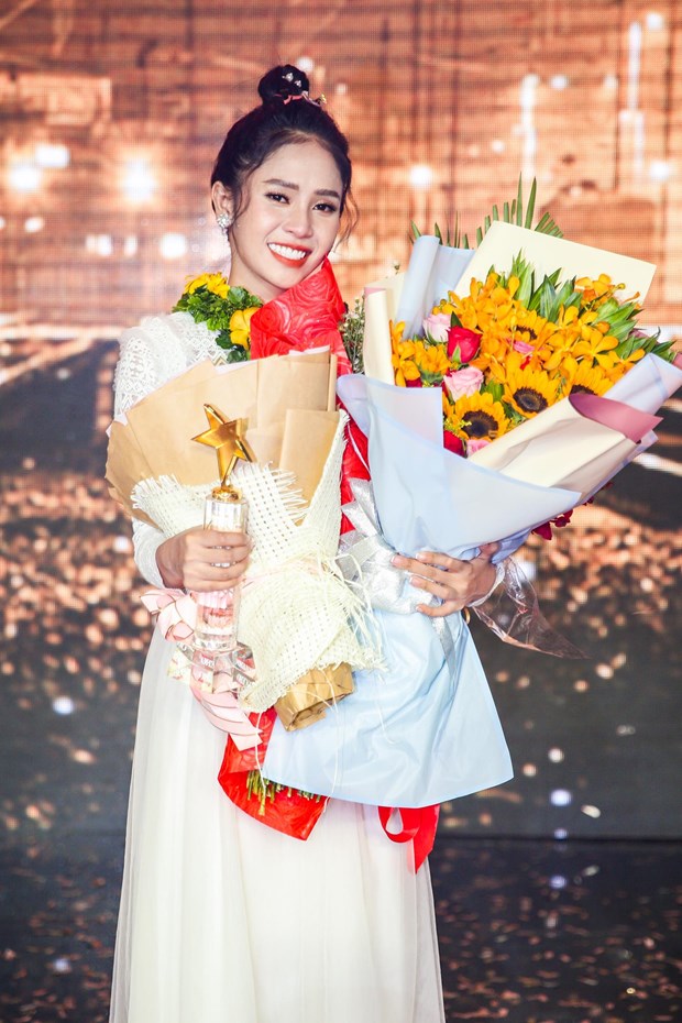 Học trò của Ngọc Sơn giành ngôi vị quán quân Thần tượng bolero