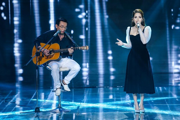 Học trò của Ngọc Sơn giành ngôi vị quán quân Thần tượng bolero