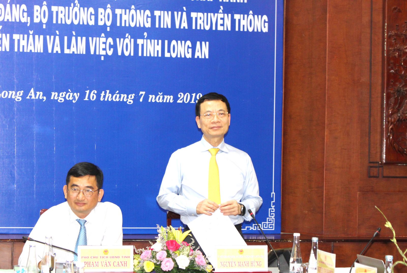 Long An signs memorandum of cooperation for information and communication development