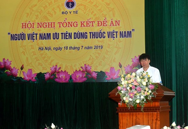 Thứ trưởng Bộ Y tế Trương Quốc Cường phát biểu tại hội nghị. (Ảnh: PV/Vietnam+)