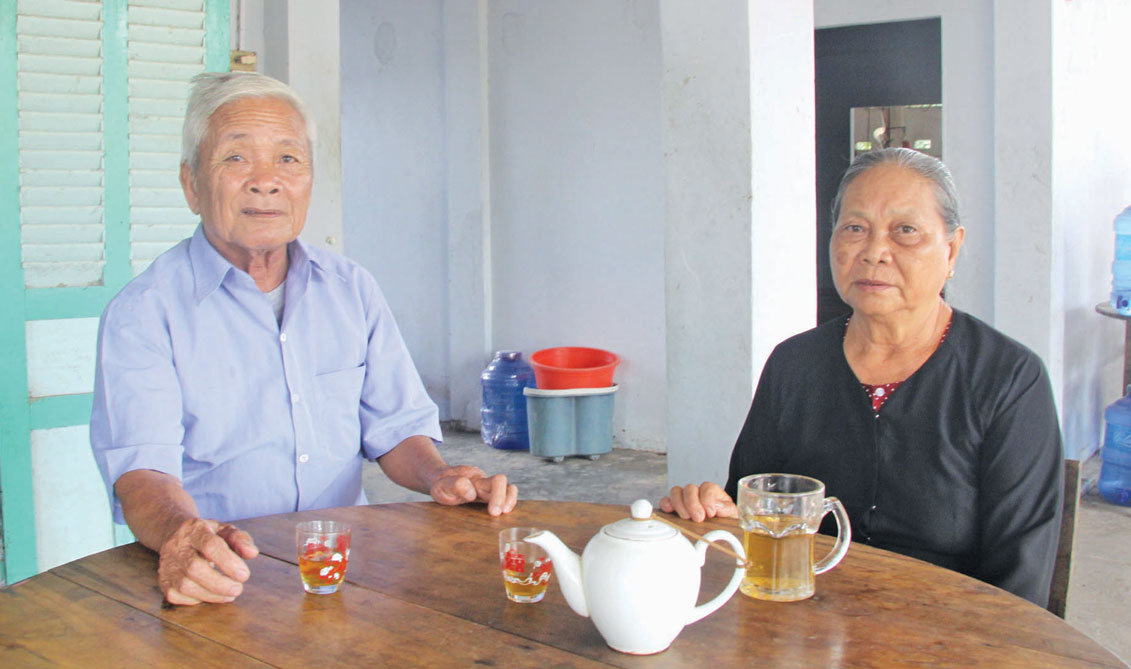 Ông Nguyễn Văn Cậy và vợ - bà Lê Thị Minh