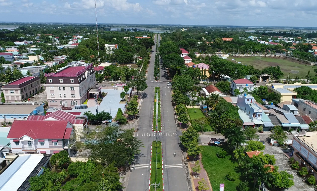 Thị trấn khang trang với hệ thống cây xanh