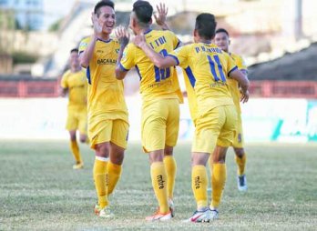Vòng 19 V-League: SLNA giải “cơn khát” chiến thắng