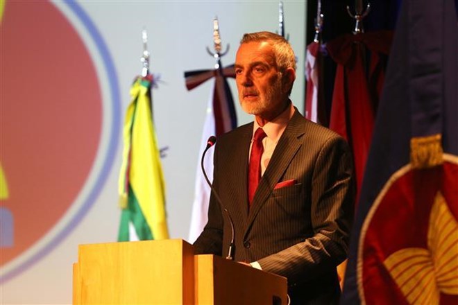 ASEAN’s 52nd anniversary observed worldwide Argentinian Deputy Minister of Foreign Affairs and Worship Gustavo Zlauvinen speaks at the celebration.(Photo: VNA)