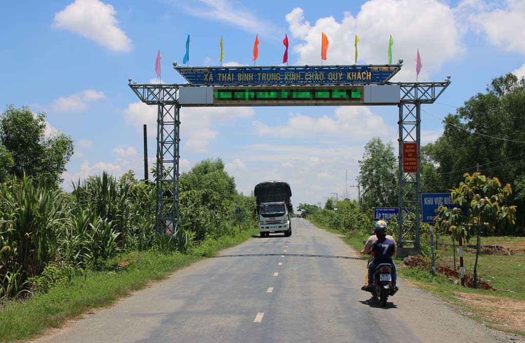 Vĩnh Hưng: Huy động các nguồn lực đầu tư xây dựng nông thôn mới Phấn đấu đến năm 2020 có thêm 3 xã nông thôn mới