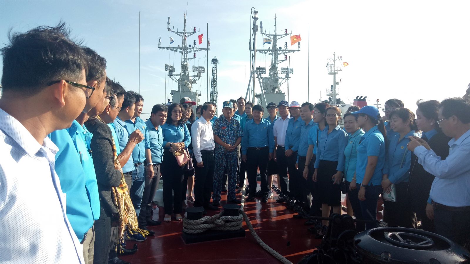 Họp mặt, giao lưu cán bộ, chiến sĩ thuộc Bộ Tư lệnh Vùng 2 Hải quân