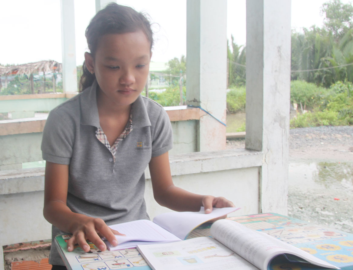 “Em muốn được đến trường và mơ ước sau này có việc làm ổn định lo cho gia đình” là ước mơ của cô gái nhỏ Phạm Thị Yến