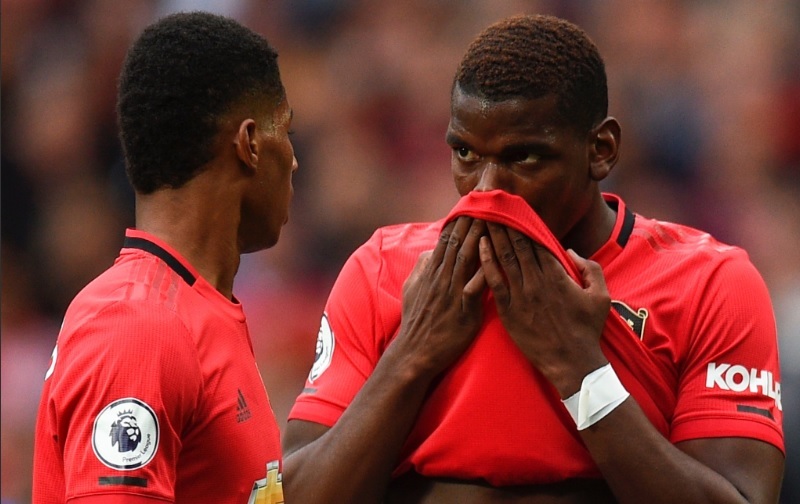 Maguire, Rashford phản ứng gắt CĐV MU đã buông những lời lẽ xúc phạm vào Pogba sau khi đá hỏng phạt đền