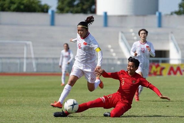 Tuyển nữ Việt Nam (áo trắng) giành ngôi nhất bảng tại AFF Cup 2019. (Nguồn: VFF)