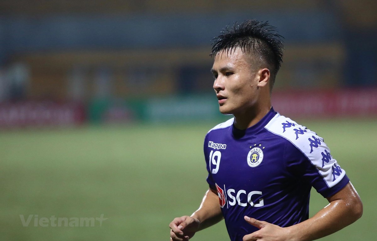 Quang Hải tỏa sáng, Hà Nội FC ngược dòng đánh bại Altyn Asyr