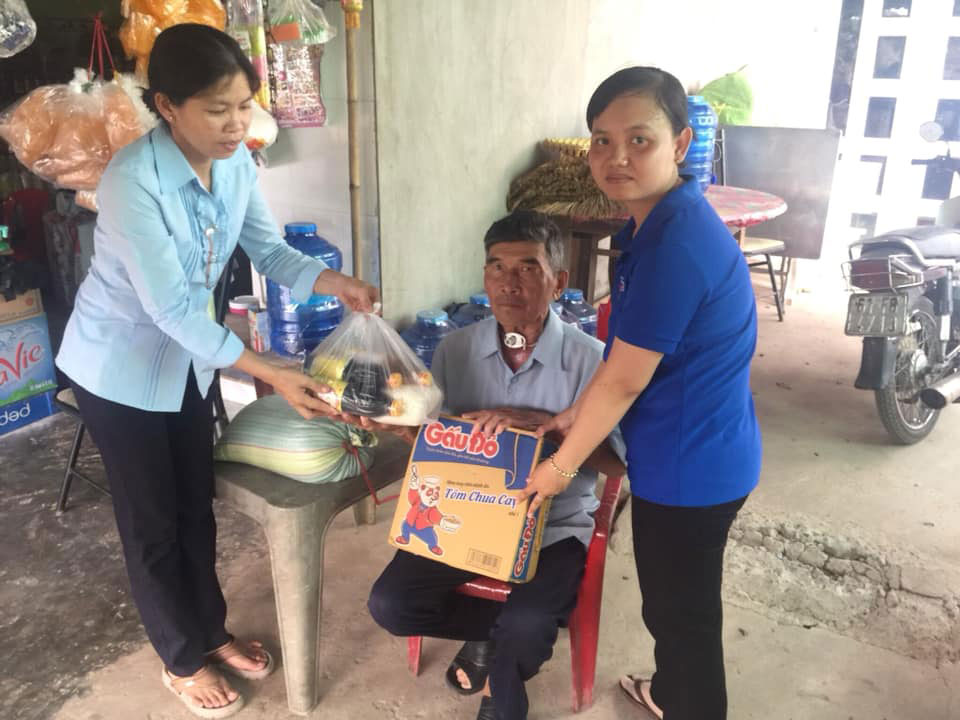 Nhớ lời Di chúc theo chân Bác